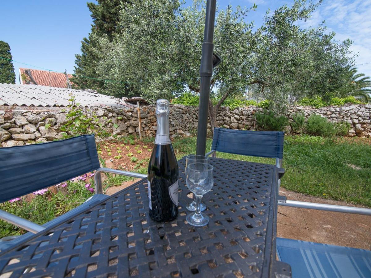 Ferienwohnung Sven Veli Lošinj Exterior foto