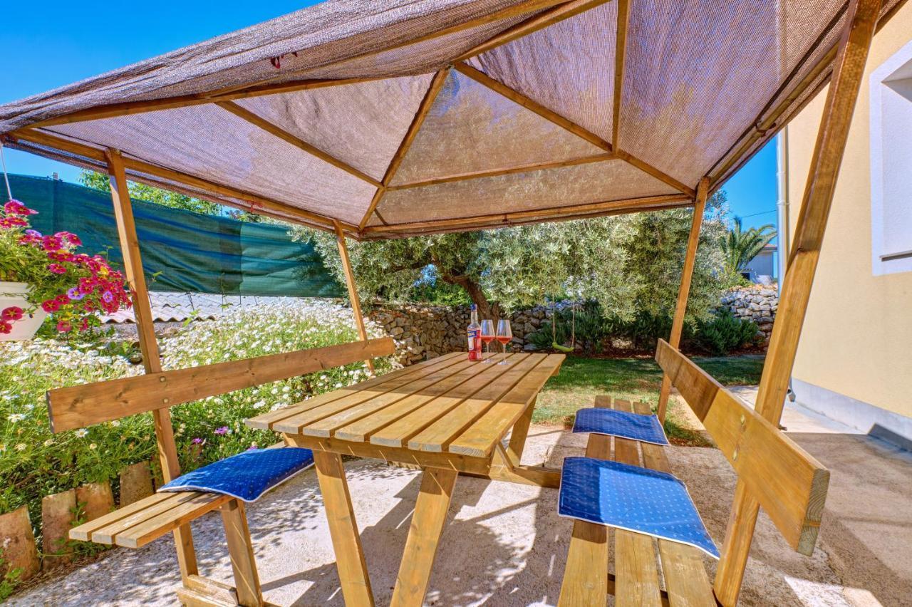 Ferienwohnung Sven Veli Lošinj Exterior foto