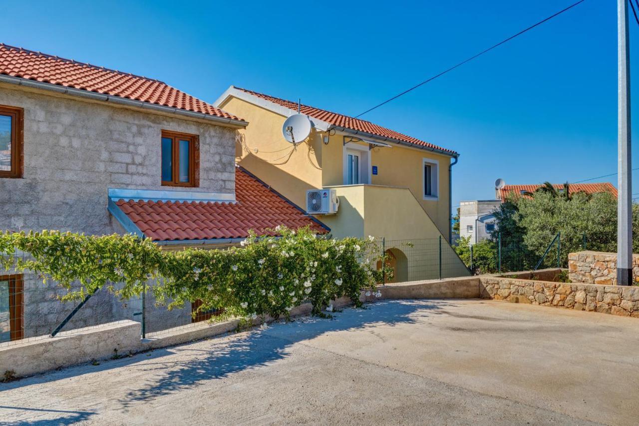Ferienwohnung Sven Veli Lošinj Exterior foto